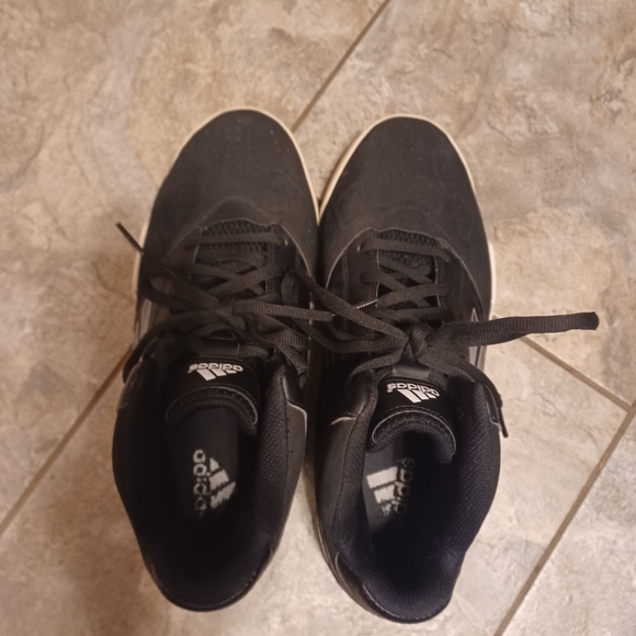 Adidas Team Feather 2012-M Basketball Shoes - Picture 5 of 11